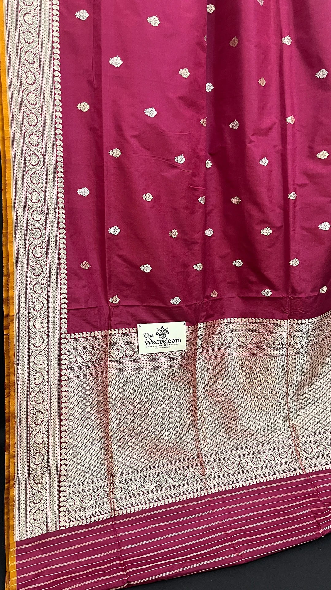 Wine Pure Katan Silk Banarasi Saree With Kadwa Buti And Rich Zari Border – The Weaveloom
